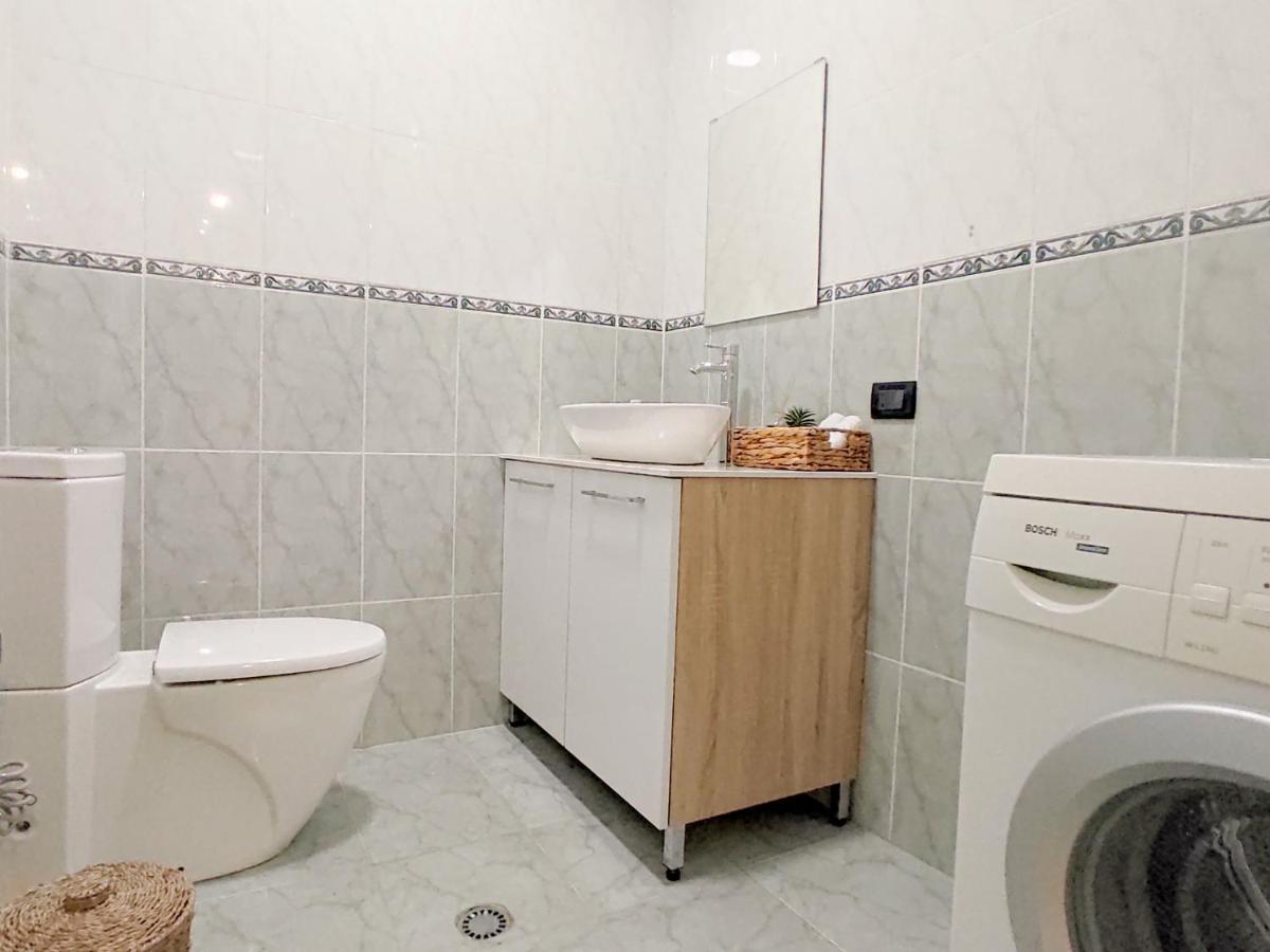 Boho Style In Center Of Tirana Apartman Kültér fotó